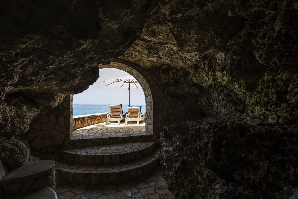 Hotel The Caves Negril Exterior foto