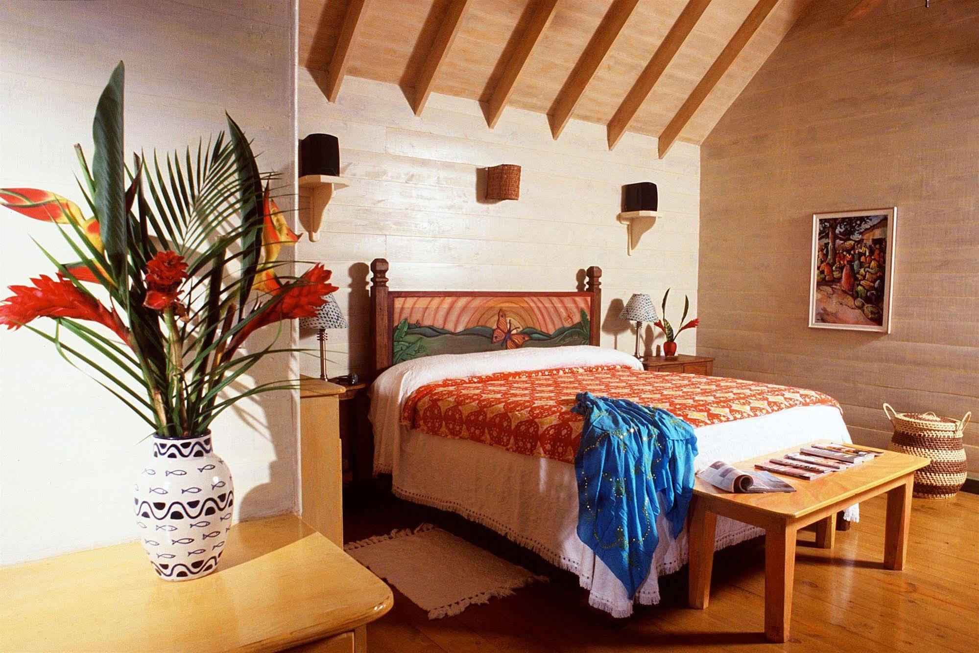 Hotel The Caves Negril Exterior foto
