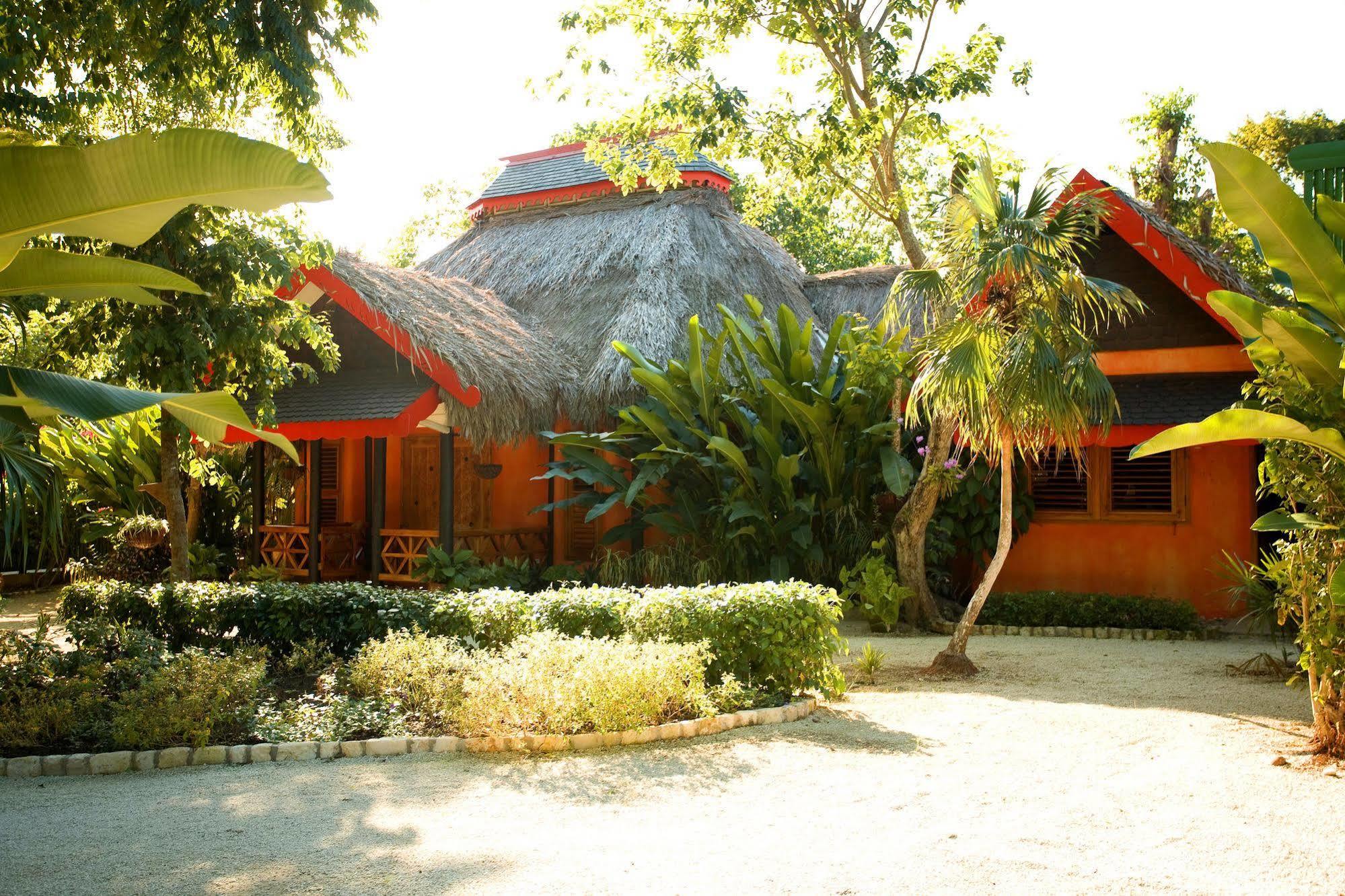 Hotel The Caves Negril Exterior foto
