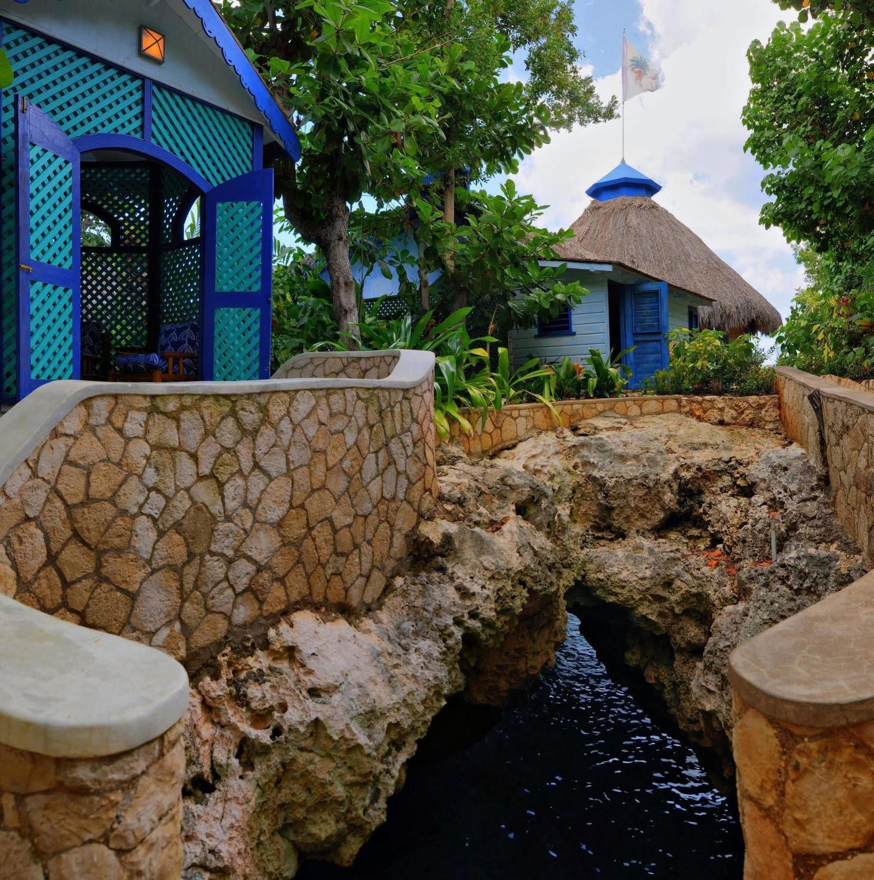 Hotel The Caves Negril Exterior foto